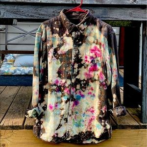 Upcycled bleached & tie-dyed flannel size XL